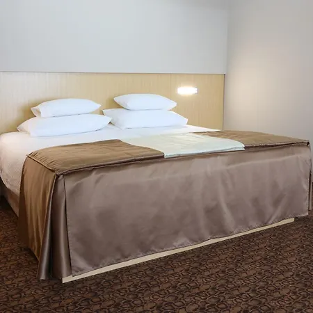 Hotel Zenica Szálloda Zenica