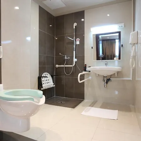 Hotel Zenica 4* Zenica